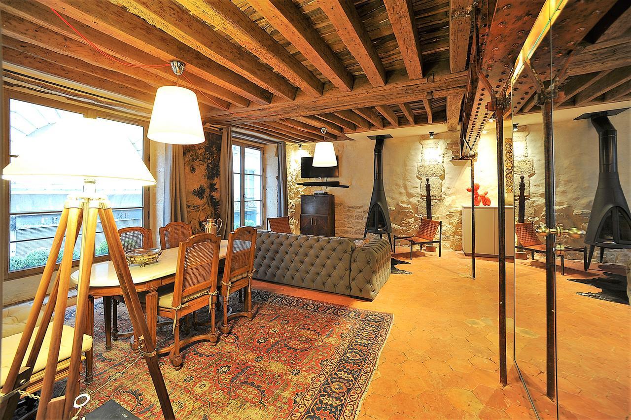 Beautiful Apartment In Historical Marais París Exterior foto
